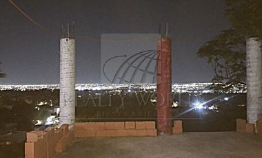 Quintas en Venta en Jardines de La Silla