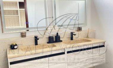 Casas en Venta en Santa María Nativitas