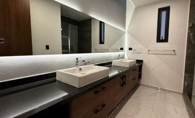 Casas en Venta en Santa María Magdalena Ocotitlán