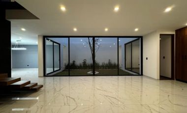 Casas en Venta en Santa María Magdalena Ocotitlán