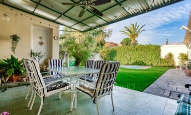 Maravillosa Casa en Venta en Barrio Gorostiaga.