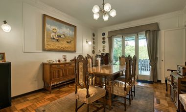 Maravillosa Casa en Venta en Barrio Gorostiaga.