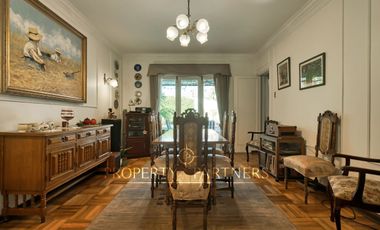 Maravillosa Casa en Venta en Barrio Gorostiaga.