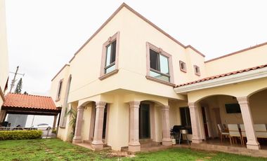 CASA EN VENTA EN MORELIA, RESIDENCIAL BUGAMBILIAS