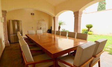 CASA EN VENTA EN MORELIA, RESIDENCIAL BUGAMBILIAS