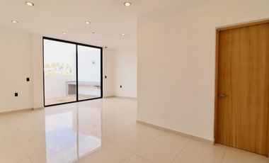 CASA EN VENTA EN MORELIA, RÍO ALTOZANO