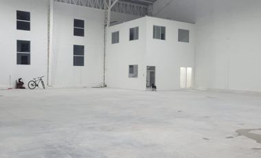 Galpón en ALQUILER 600m2 y 300m2 - Industrial - Sector Calacalí