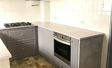Casa en Arriendo en Luis Thayer Ojeda, Bilbao, El Bosque
