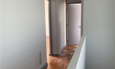 Casa en Arriendo en Luis Thayer Ojeda, Bilbao, El Bosque
