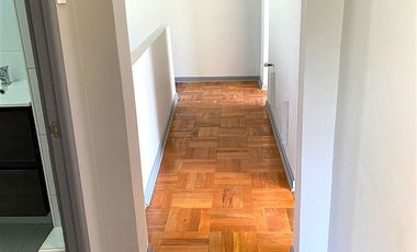 Casa en Arriendo en Luis Thayer Ojeda, Bilbao, El Bosque