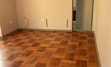 Casa en Arriendo en Luis Thayer Ojeda, Bilbao, El Bosque