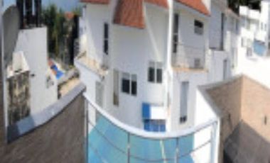 VENTA de CASAS en LA MESA
