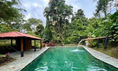 Quinta en   Venta en San Miguel de los Bancos, pichincha , Ecuador.