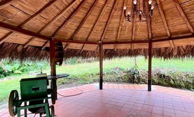 Quinta en   Venta en San Miguel de los Bancos, pichincha , Ecuador.