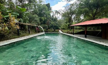 Quinta en   Venta en San Miguel de los Bancos, pichincha , Ecuador.