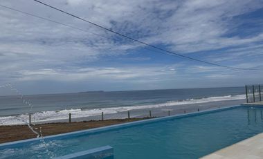Hermoso terreno frente al mar