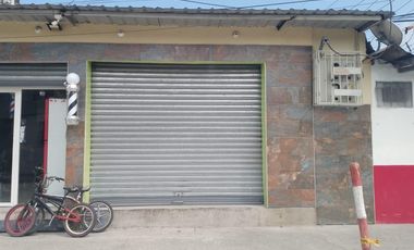 Local Comercial en Ernesto Alban y Pasaje 1SO Cdla. del Maestro  EliC