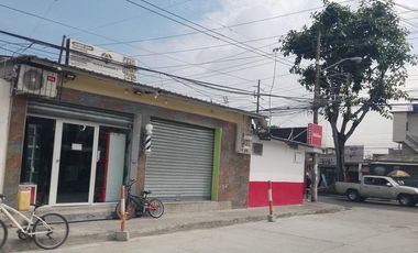 Local Comercial en Ernesto Alban y Pasaje 1SO Cdla. del Maestro  EliC
