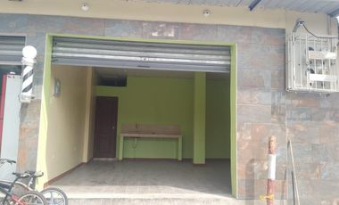 Local Comercial en Ernesto Alban y Pasaje 1SO Cdla. del Maestro  EliC