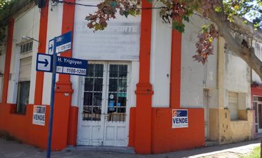 EXCEPCIONAL ESQUINA CENTRICA EN VENTA