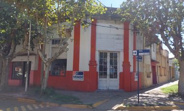 EXCEPCIONAL ESQUINA CENTRICA EN VENTA