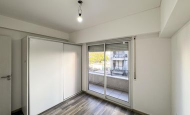 Departamento de 1 dormitorio con radiadores a metros de Bv. Oroño
