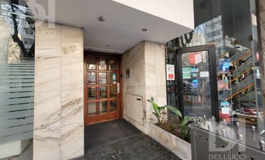 DEPARTAMENTO 2 AMBIENTES A LA CALLE CON BALCON SALIENTE