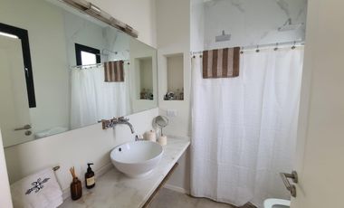 Casa en Alquiler, 4 Dormitorios, en El Campo Fincas Exclusivas, Cardales, GBA Norte