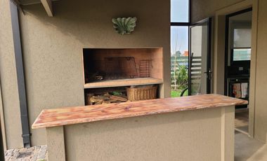 Casa en Alquiler, 4 Dormitorios, en El Campo Fincas Exclusivas, Cardales, GBA Norte