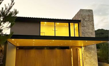 CASA EN RENTA EN CLUB Y DENTRO DEL CAMPO DE GOLF ALTOZANO, MORELIA