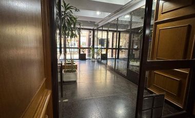 Departamento en  venta en Peatonal San Martin. 3 dormitorios + 2 baños