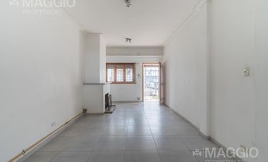 Casa 4 ambientes en Alquiler Ramos Mejia