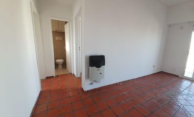 DEPARTAMENTO - ALQUILER - COLEGIALES - 2 AMB - FRENTE - BALCÓN
