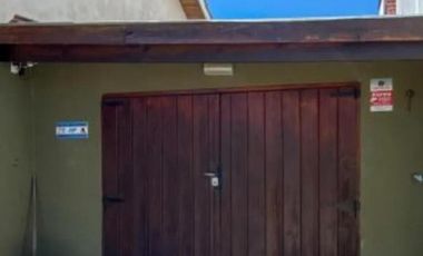 Casa en venta - 2 Dormitorios 2 Baños - Mar del Plata