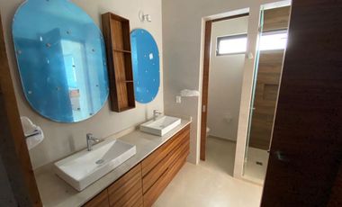 CASA EN RENTA EN PARQUES VALLARTA