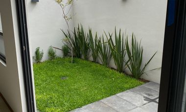 CASA EN RENTA EN PARQUES VALLARTA