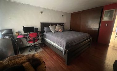 Venta de casa en calle cerrada en San Jerónimo