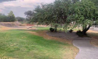 Jardín para Restaurante Campestre o Salón de eventos- vista espectacular presa
