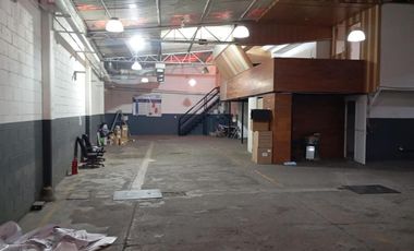 RENTA BODEGA COMERCIAL EN PLAZA ECHEGARAY, NAUCALPAN