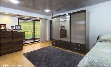 Venta Casa Rentable en Gachancipa  5 Apartamentos