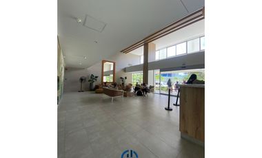 SE VENDE APARTASUITE EN SALGUERO AMOBLADO CON RENTA DE TURISMO