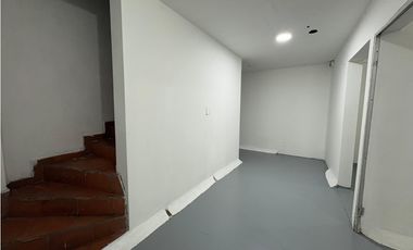 Se Vende Bodega Segundo Piso en Guayabal, El Rodeo, Medellín