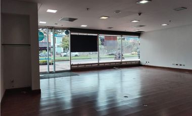 SE ARRIENDA LOCAL EN SANTA BARBARA