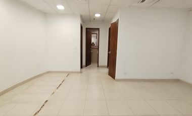 SE ARRIENDA LOCAL EN SANTA BARBARA