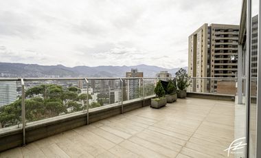 APARTAMENTO EN VENTA EN EL POBLADO, MEDELLN