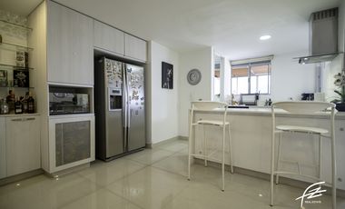 APARTAMENTO EN VENTA EN EL POBLADO, MEDELLN