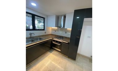 SE VENDE APARTAMENTO EN SANTA TERESITA