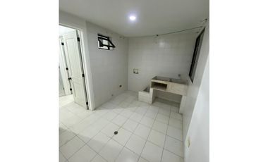 SE VENDE APARTAMENTO EN SANTA TERESITA