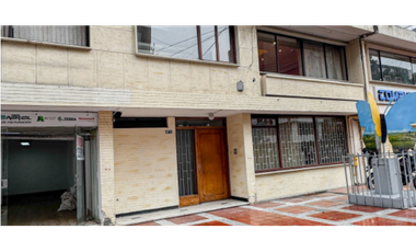 ARRIENDO CASA COMERCIAL EN LAGO GAITAN