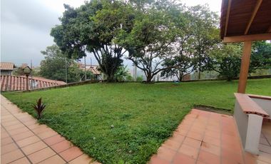 Casa en Arriendo La Mina Envigado
